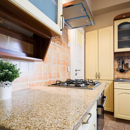 Downtown Vintage Home By Bella Budapest Luaran gambar